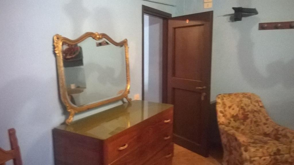 Bottega Di Montegiovi Hotel Scopeti Room photo